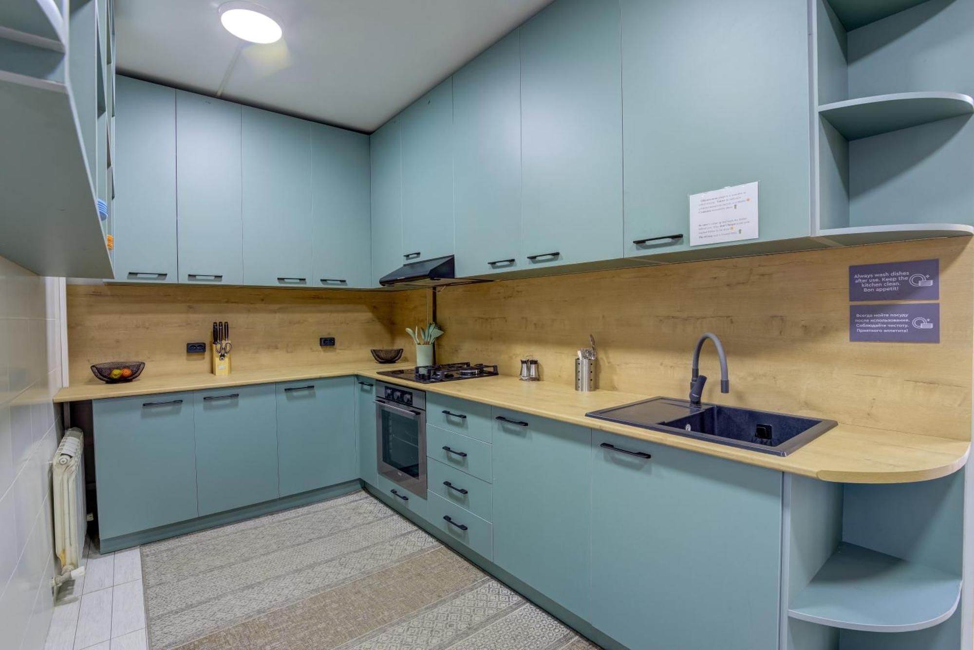 People Hostel & Coworking Бишкек Экстерьер фото