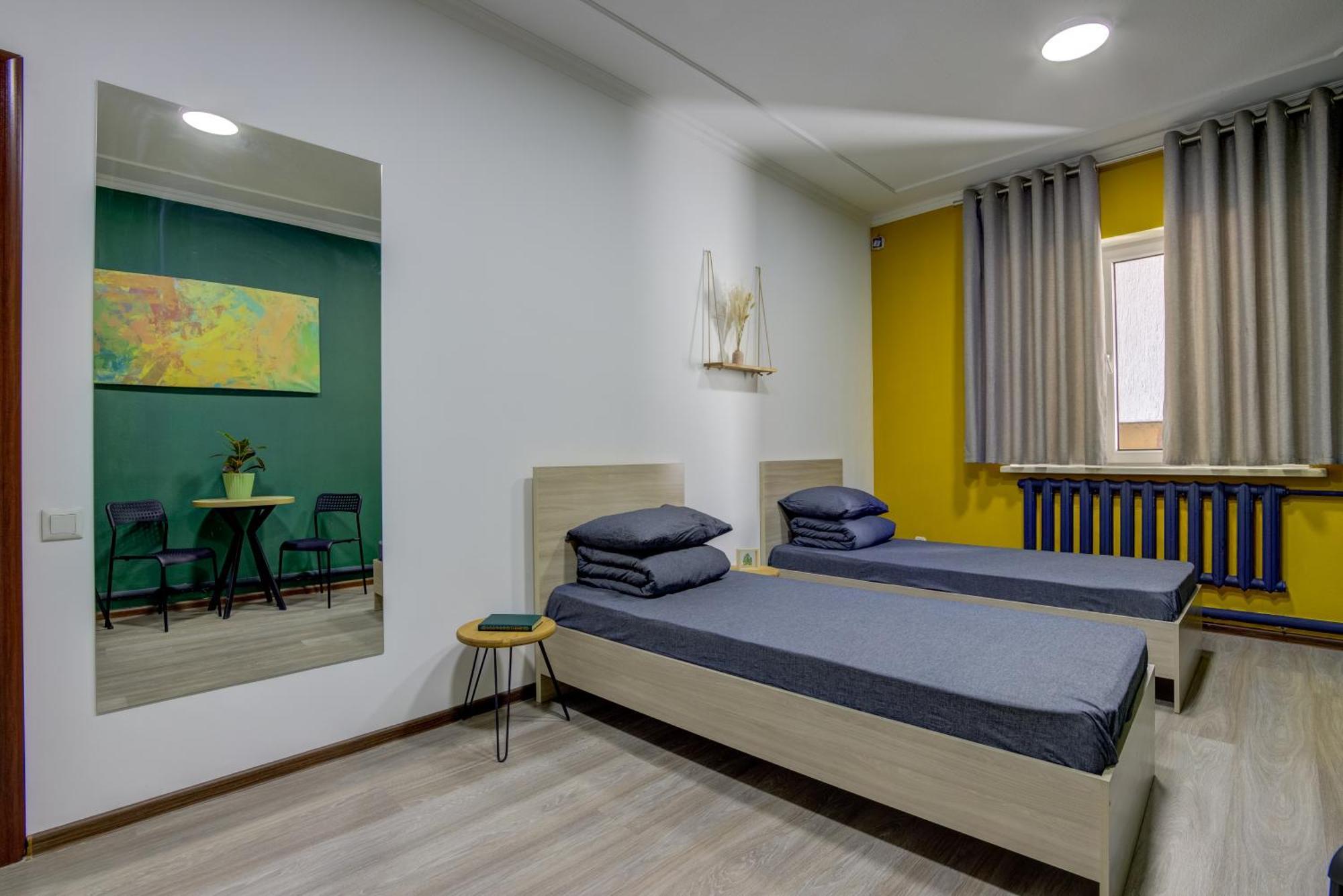People Hostel & Coworking Бишкек Экстерьер фото